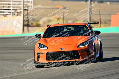 media/Oct-18-2025-Extreme Speed (Sat) [[d6d7e1fef1]]/Group 1 Red/Session 1 (Turn 4)/